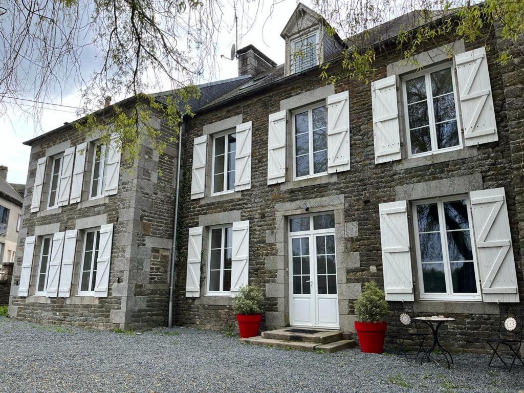 La Maison Des Amis En Normandie Pontfarcy 外观 照片