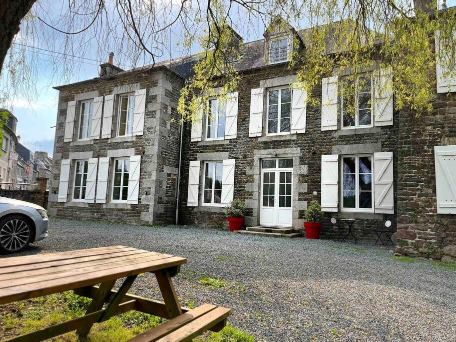 La Maison Des Amis En Normandie Pontfarcy 外观 照片
