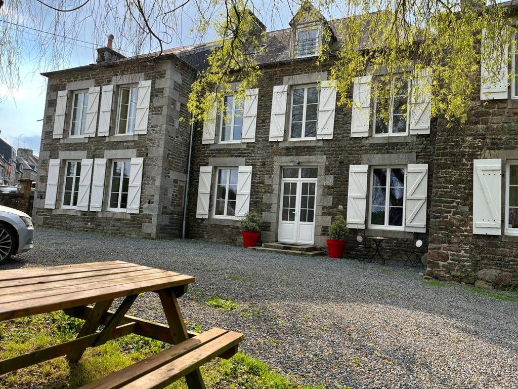 La Maison Des Amis En Normandie Pontfarcy 外观 照片