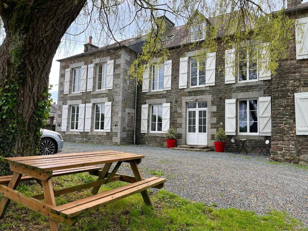 La Maison Des Amis En Normandie Pontfarcy 外观 照片