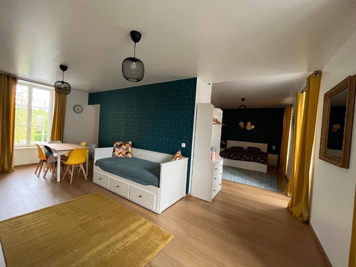 La Maison Des Amis En Normandie Pontfarcy 外观 照片