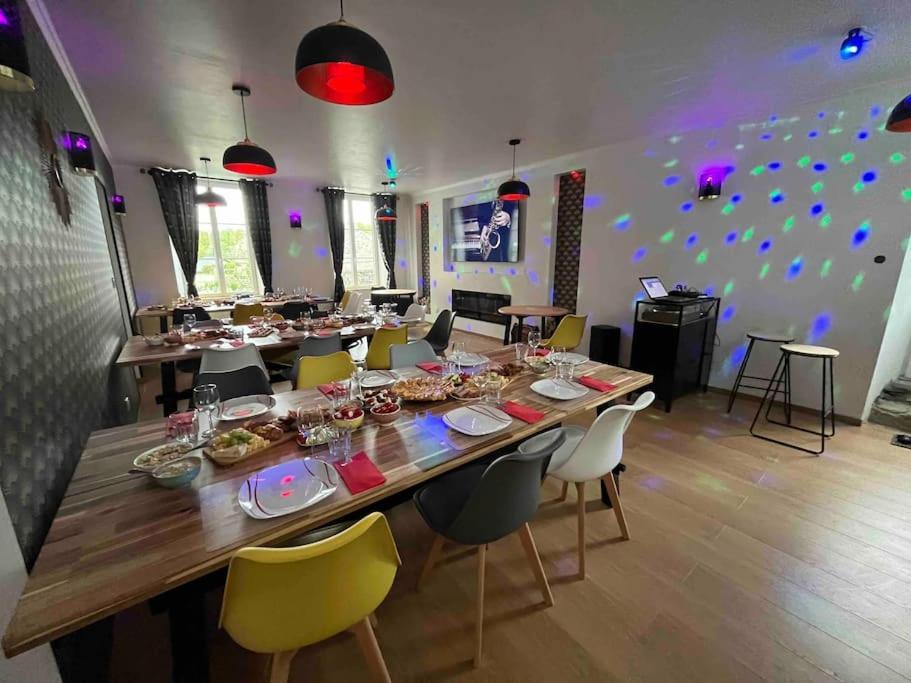La Maison Des Amis En Normandie Pontfarcy 外观 照片